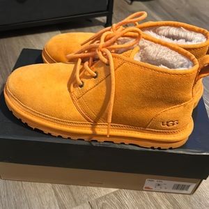 clementine ugg’s